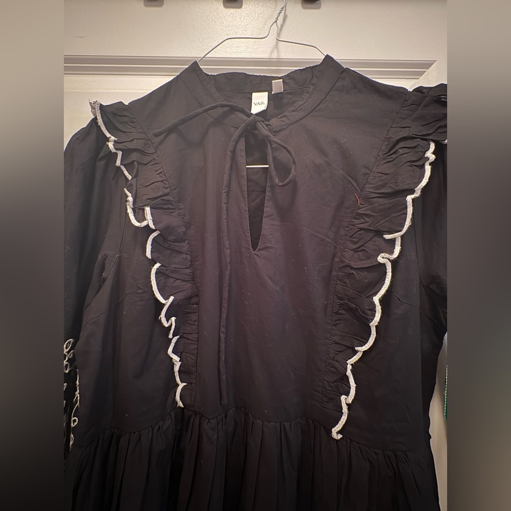 YAS Embroidered Cotton Mini Dress Black White Size US 6 NWT - Picture 7 of 16